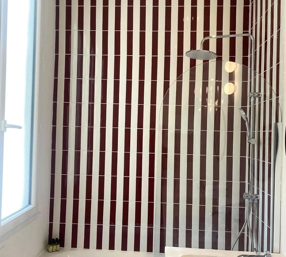 Apartment Habitat Parisien - 2br-1ba - Courcelles Parc Monceau Paris