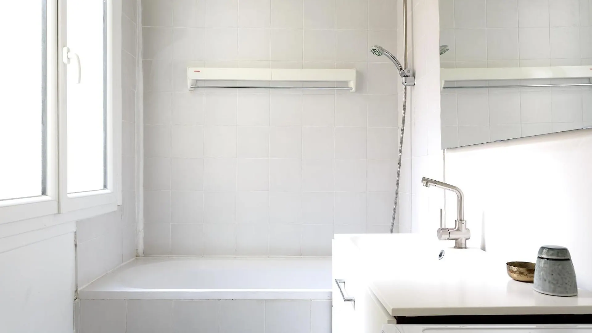 Habitat Parisien - 2br-1ba - Courcelles Parc Monceau * 파리